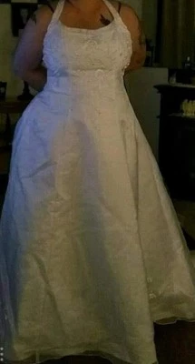 David's Bridal Wedding Dress Fits 22-24 Plus Size Never Worn - Image 1 of 3