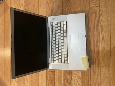 PARTS ONLY - 2006 Apple MacBook Pro 15" A2101 -  Core 2 Duo - Image 1 of 4