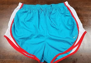 Türkis/rot/weiß Dri Fit Nike Shorts Damen M T20 - Bild 1 von 7