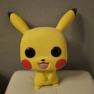 Funko Pop Pikachu 353 Jumbo 10" Pokémon Vinyl Figure - Bild 1 von 2
