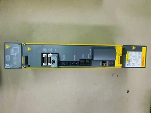 FANUC A06B-6117-H201 UNITÀ SERVO AMPLIFICATORE 4/4 ottime condizioni - Foto 1 di 4