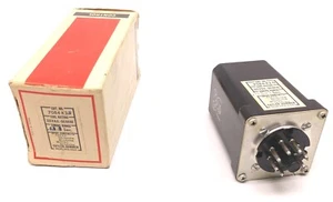 Cutler Hammer 7084K2S DPDT Contact Relay .03-3 Seconds, 115VAC 50-60Hz, 10A Max - Picture 1 of 6