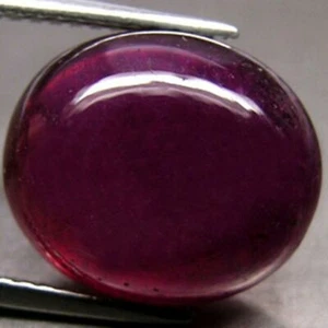 AAAA - NATURAL RUBY - RUBINO NATURALE CT 10.29 RED OVAL CABOCHON CUT MADAGASCAR - Imagen 1 de 1