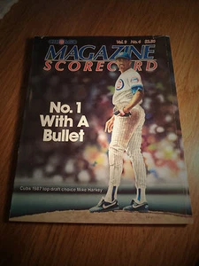 1990 CHICAGO CUBS RIVISTA SCORECARD VOL 9 N. 4 MIKE HARKEY 1987 TOP DRAFT - Foto 1 di 4