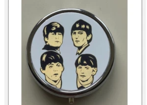 The Beatles Pil Box Make up box Liverpool etc - Foto 1 di 2