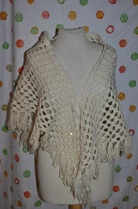 VINTAGE 70's white CROCHET CAPE wool blend warm shawl  fringe boho HIPPIE  SWING - Picture 1 of 6
