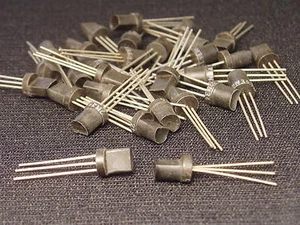 Stck 25: Vintage 2N3415 "Anfang der 60er Jahre Stil" Transistoren Sammlerstück Fuzz Ton Pedal - Bild 1 von 4