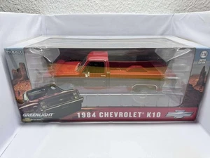 1:18 Greenlight - 1984 Chevrolet K10 Pickup Rot Schwarz - Picture 1 of 1