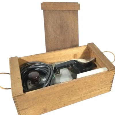 Makita 1805N 100V Electric Planer 155mm 6-1/8 Inch Woodworking Tool w/Case Pro - Image 1 of 4