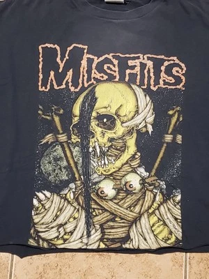Misfits T Shirt XL Vintage Here Comes the Dead 90s 1997 Wild Oats Pushead Artist - Image 1 of 4