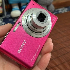 Sony Cyber-shot DSC-W610 14.1MP Digitalkamera mit 4x optischem Zoom Englisch Pink - Bild 1 von 8