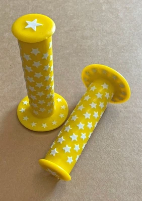 Punhos de guidão ALTA Star 7/8" 124mm amarelo/branco flangeado Lowrider Cruiser BMX. - Imagem 1 de 2