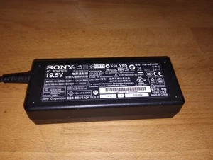 Orginal Laptop Ladegerät Netzteil 19.5V 4.7A 90W VGP-AC19V37 für Sony Vaio - Photo 1/3