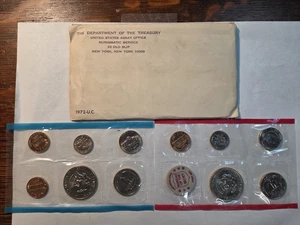 (1) 1972 United States  Mint Set in Original Packaging 07168 - Picture 1 of 2