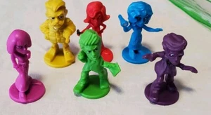 #2 Clue Jr Replacement Pieces ALL SIX Character Pawns Movers 2in Large - Picture 1 of 3