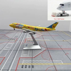 Modelo de avión Geministar ANA B747-400 JA8957 1:400 + tractor gratis - Imagen 1 de 16