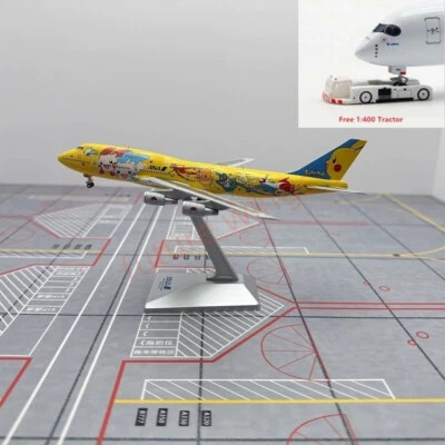 1:400 Geministar ANA B747-400 JA8957 Aircraft Model+Free Tractor - Image 1 of 4