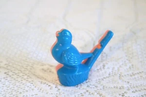 Plastic Toy Bird Singing Water Whistles 1970's Blue Coral & Yellow Hong Kong 2CT - Picture 1 of 12