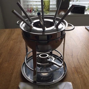Vintage Edelstahl Fondue Set für 6. Komplettset Party. Mit Ständer & Gabeln - Bild 1 von 5