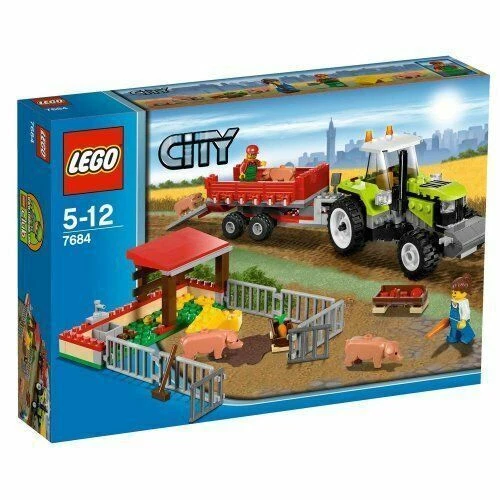 LEGO CITY: Pig Farm & Tractor (7684)