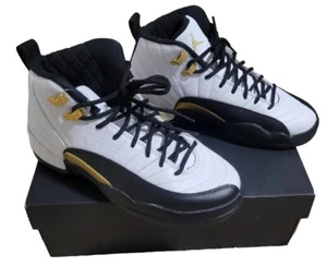 Air Jordan 12 Retro "Royalty Taxi" White/Metallic Gold Black 153265-170 Gr. 5 Kid - Bild 1 von 9
