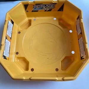 Beyblades Burst Yellow Stadium Beystadium Battle Arena RARE Hasbro VGC - Picture 1 of 7