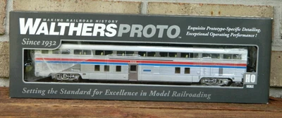 Walthers Proto HO Amtrak Phase 2  85' Budd Hi-Level Step Down Coach (Lighted) - Image 1 of 4