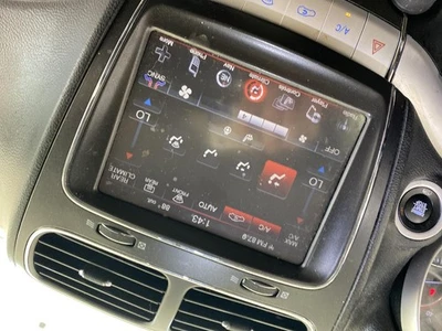 Pantalla de infoentretenimiento central delantera usada ajuste: Mou del salpicadero del Dodge Journey 2017 Foto 1 de 4