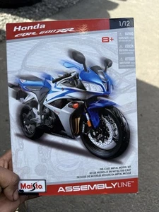 NIB Maisto 1:12 Honda CBR 600 RR Assembly Line Die-Cast Model Kit Motorcycle Toy - Picture 1 of 2