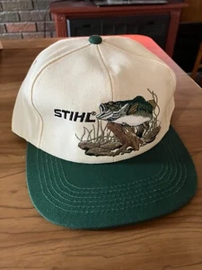 Stihl Wildlife Hat Large Mouth Bass 2002 - Picture 1 of 3