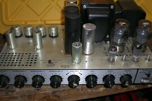 (2) RCA MI 38191 SA 1004 tube amplifiers/mixer. Mono 100 Watts guitar - Picture 1 of 12