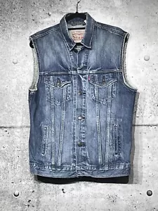 LEVI'S DENIM VEST M MEDIUM WASH STRETCH JEAN JACKET EUC - Picture 1 of 4