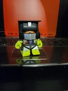 SCRAPPER ACTION VINYLS TRANSFORMERS MYSTERY MINIS THE LOYAL SUBJECTS WAVE 3 SFX - Picture 1 of 2