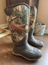 womens under armour camo boots