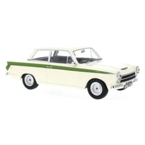 MCG Ford Lotus Cortina MK I in White with Green 1963 - Picture 1 of 2