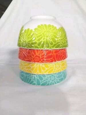 Juego de cuatro (4) cuencos de cereales de melamina floral Studio California Laurie Gates de 6"  Foto 1 de 4