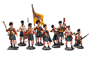 Scottish Highlanders - 92nd Reg Set of 9 figures Painted Toy Soldier | Souvenir