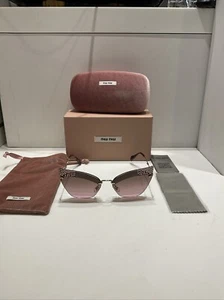 Miu Miu Woman Sonnenbrille Cat Eye Smu 56T rosa Gläser - Bild 1 von 6