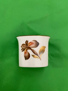 Vintage Royal Copenhagen Denmark 711 - Brown Iris Small Vase - 2849 Gold Rim - Picture 1 of 4