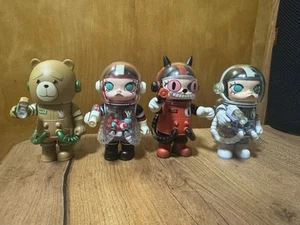 Pop Mart 100 % Mega Space Molly Serie 3 Figur Spielzeug Puppe-MENGE 4 - Bild 1 von 3