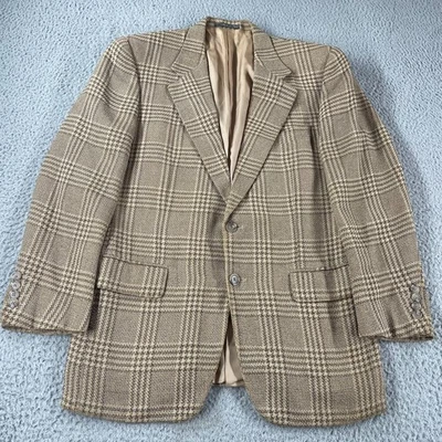 Corneliani 46R Beige Sport Coat Blazer Jacket Solid Wool Silk Blend Saks Fifth - Image 1 of 4