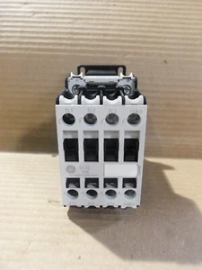 Nuevo Contactor GE CL02D310RWE 380-400Y 7.5KW 1N.O 112052 - Imagen 1 de 5
