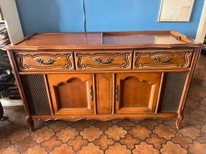 Magnavox Astro-Sonic 1-RP657 ~1965 AM/FM/Turntable Console WORKS! FABULOUS MAPLE - Picture 1 of 22