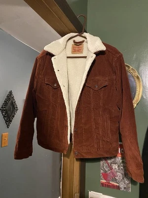 Chaqueta de camionero forrada Sherpa de pana para mujer Levi's talla mediana Foto 1 de 2