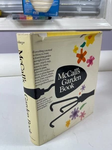McCall’s Garden Book (1968, First Printing) Hardcover w/ Dust Jacket - Bild 1 von 10