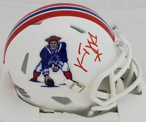 Vince Wilfork Signed New England Patriots Mini Helmet / Patriots Alumni Club COA