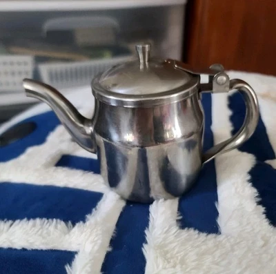 Винтажный Adcraft 18-8 из нержавеющей стали Корея мини откидная крышка чайник сливочник кувшин  - Изображение 1 из 4