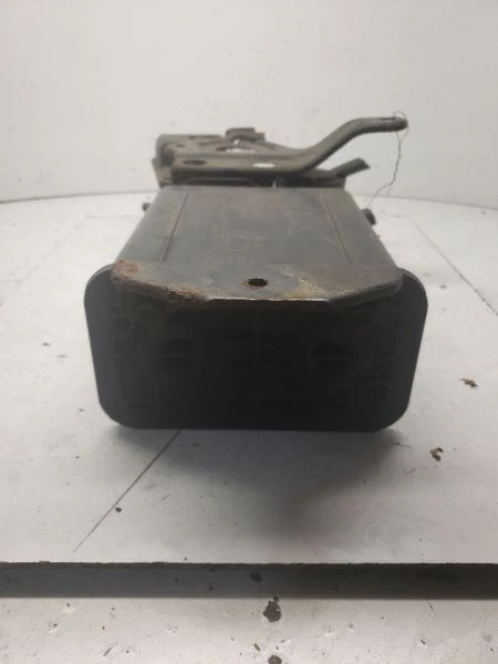 Vasilha de vapor de combustível XA SCION 2005 1179638 - Imagem 1 de 4