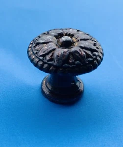 3/4” Antique Hardware  Brass Flower French Cabinet Knob Farmhouse Drawer Pull - Picture 1 of 3