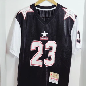 Camisa Jersey Romwe Boundaries 23 Blanco y Negro - Imagen 1 de 3